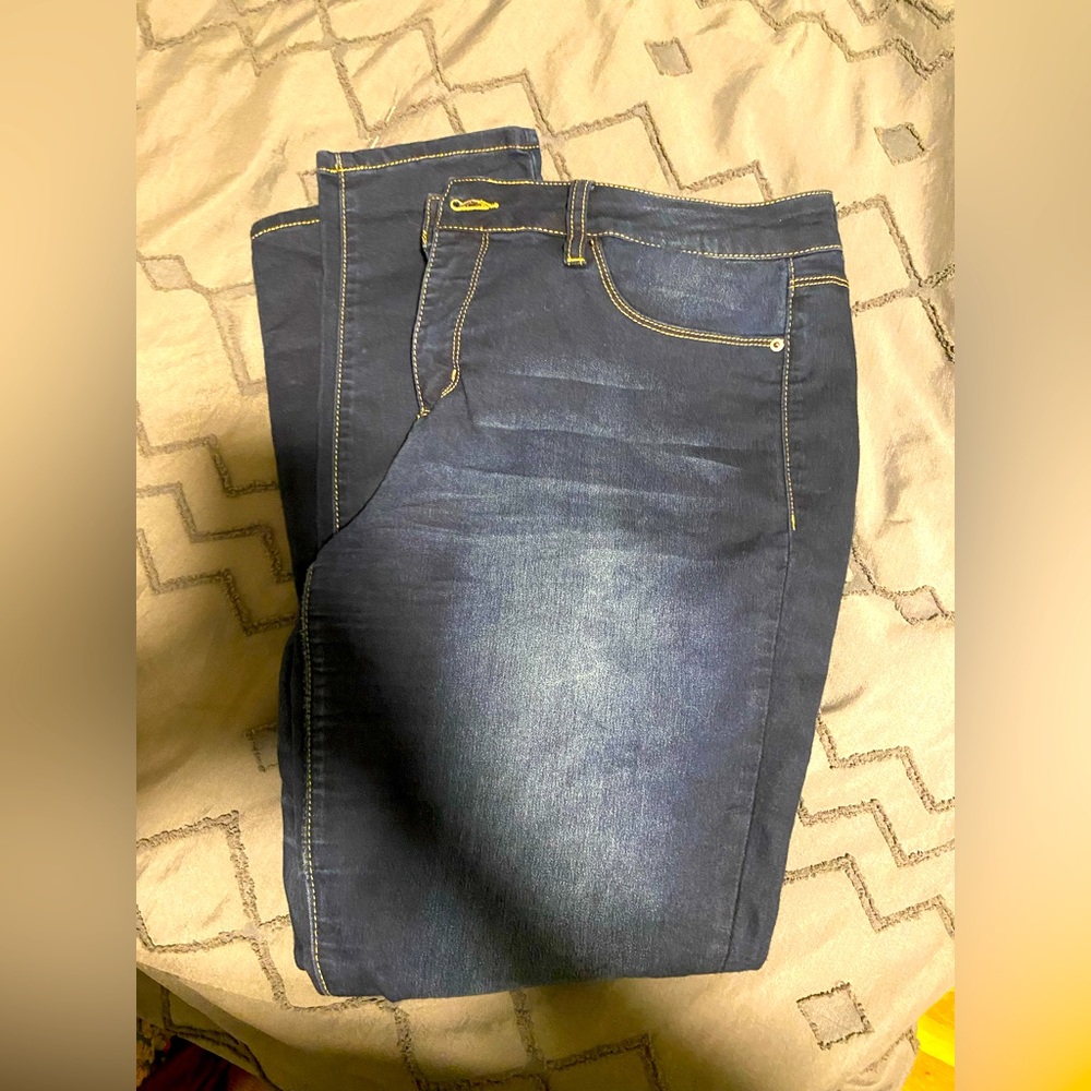 Gently Worn Size 14 Skinny Jeans *STRETCH*